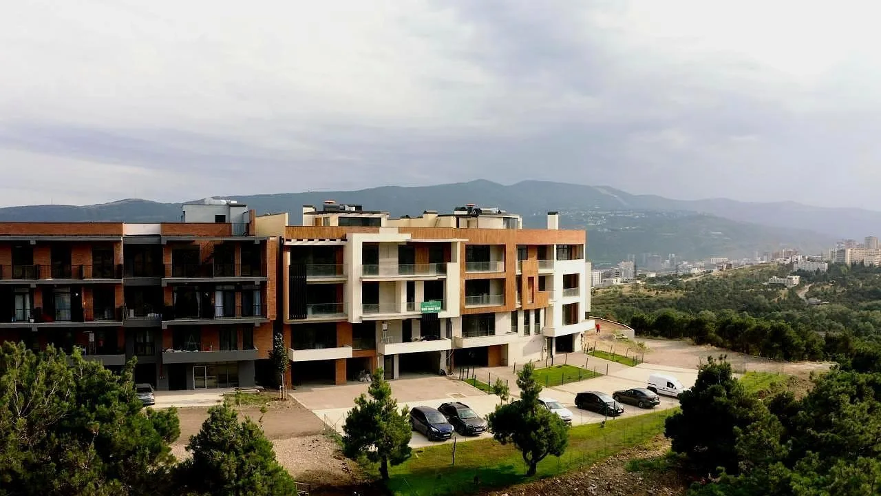 Lisi Townhouse