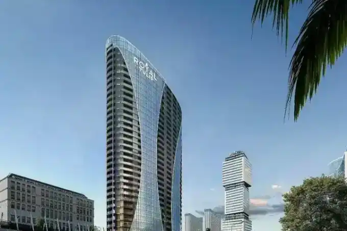 Metropol Oval — Gallery View 1